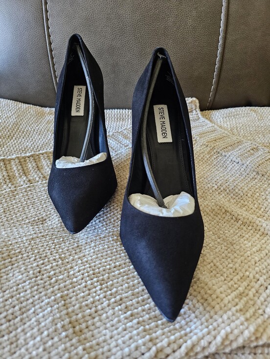 Steve Madden Shoes - Brand New in Box! Steve Madden Black Suede Pointed-Toe Stiletto Pumps – Size 8M